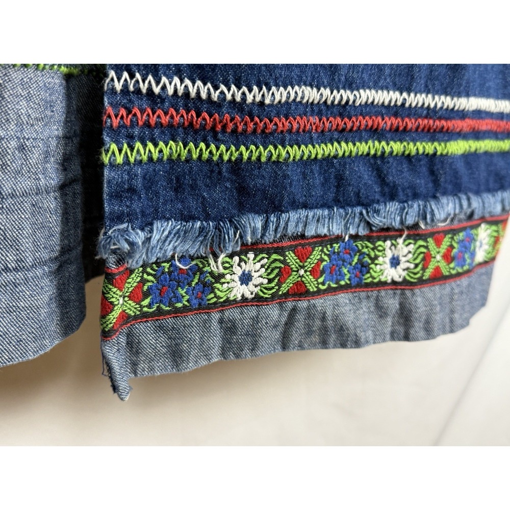 On The‎ Verge Vintage Denim Maxi Skirt Embroidered Floral Boho Cottagecore M USA - Picture 4 of 10